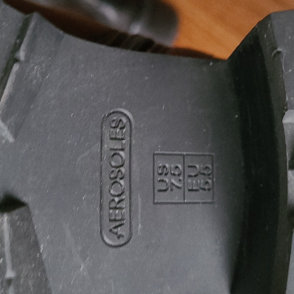 Aerosoles Size 7.5 Black Leather "Moto" Style Ankle Boots - Picture 6 of 12